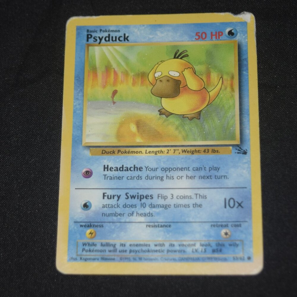 Psyduck 53/62 1st Edition Fossil Set Pokemon Card, MP